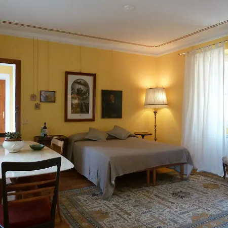 Forster's Nest 公寓