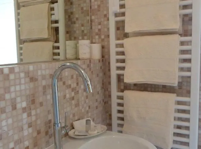 Апартаменты Forster's Nest Каннеро-Ривьера